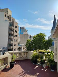 Room in shared flat, Art Deco apartament in center city