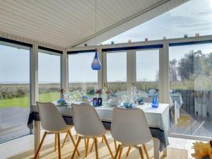 Holiday Home Gisa - from the sea by Interhome