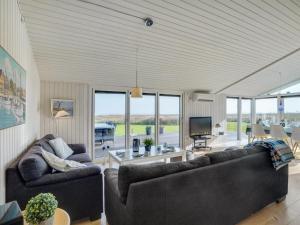 Holiday Home Gisa - from the sea by Interhome