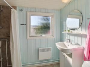 Holiday Home Shaya - 500m from the sea by Interhome