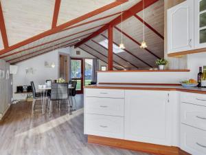 Holiday Home Thurir - 4km from the sea by Interhome