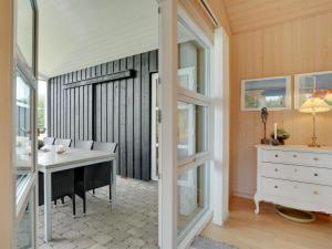 Holiday Home Frida - 700m from the sea by Interhome
