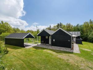 Holiday Home Eireen - 600m to the fjord by Interhome