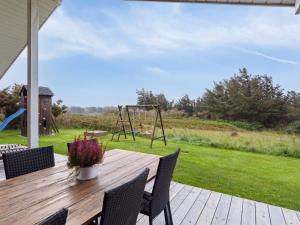 Holiday Home Herbiorn - 403m from the sea by Interhome