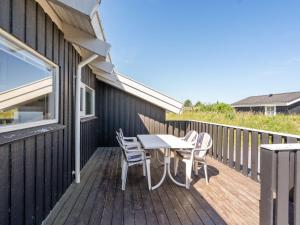 Holiday Home Serine - 800m from the sea by Interhome