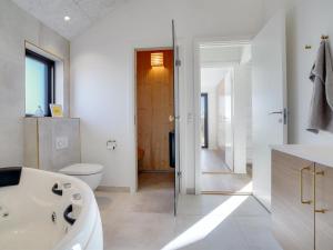Holiday Home Odinkar - 1-1km from the sea by Interhome