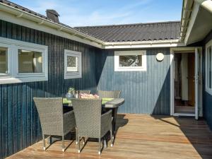 Holiday Home Aashild - 400m from the sea by Interhome