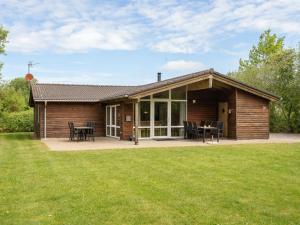 Holiday Home Els - 900m from the sea by Interhome