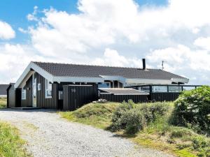 Holiday Home Elvie - 200m from the sea by Interhome