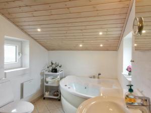 Holiday Home Adelbert - 400m from the sea by Interhome