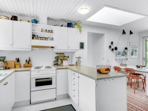 Holiday Home Jarno - 1km from the sea by Interhome