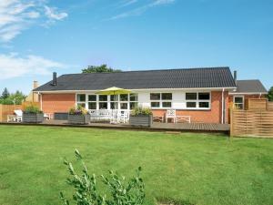 Holiday Home Swipdagh - 600m from the sea by Interhome