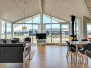 Holiday Home Esma - 150m from the sea by Interhome