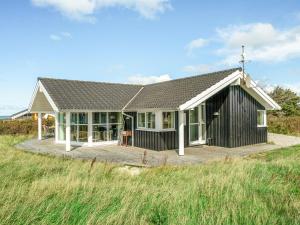 Holiday Home Esma - 150m from the sea by Interhome