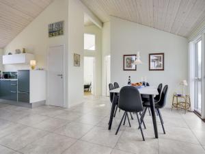 Holiday Home Luci - 500m from the sea by Interhome