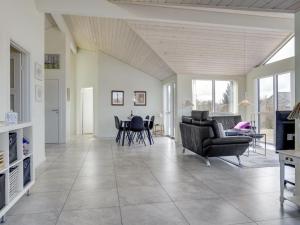 Holiday Home Luci - 500m from the sea by Interhome