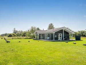 Holiday Home Engelina - 1-3km from the sea by Interhome