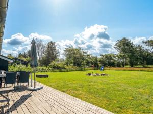 Holiday Home Engelina - 1-3km from the sea by Interhome