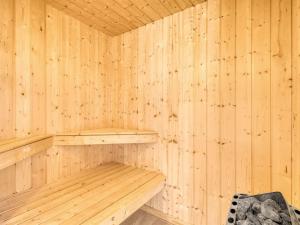 Holiday Home Engelina - 1-3km from the sea by Interhome
