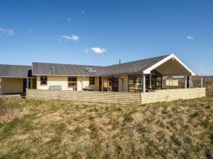 Holiday Home Fam - 300m from the sea by Interhome