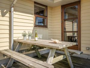 Holiday Home Fam - 300m from the sea by Interhome