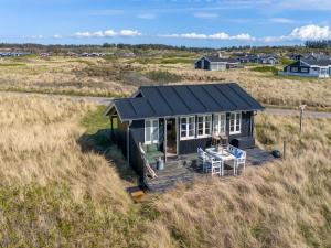 Holiday Home Stintje - 20m from the sea by Interhome