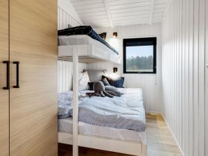 Holiday Home Sasja - 1-5km from the sea by Interhome