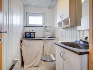 Holiday Home Ailika - 300m from the sea by Interhome