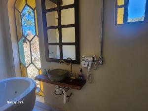 Antonietta Hospedagem e Eventos - Conforto em pleno mar de morros de Cunha