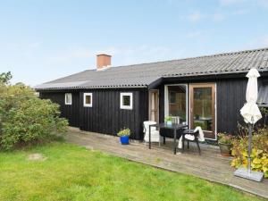 Holiday Home Øgrim - 204m from the sea by Interhome