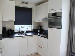 Lovely bungalow with garden