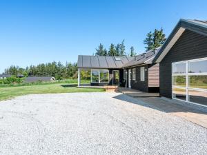 Holiday Home Swarthofthi - 1-5km from the sea by Interhome