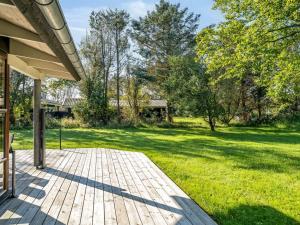 Holiday Home Emeli - 1-3km from the sea by Interhome