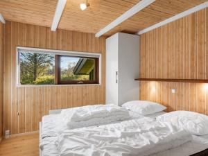 Holiday Home Emeli - 1-3km from the sea by Interhome