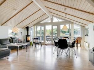 Holiday Home Aria - 1-2km from the sea by Interhome