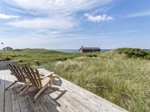 Holiday Home Aaltje - 65m from the sea by Interhome