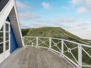 Holiday Home Hillegonde - 84m from the sea by Interhome