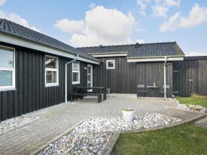 Holiday Home Rodna - 452m from the sea by Interhome