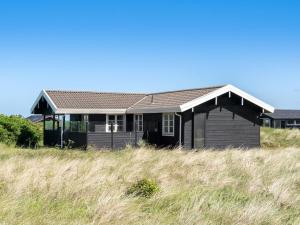 Holiday Home Elea - 394m from the sea by Interhome