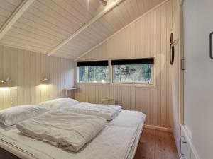 Holiday Home Acucena - 1-3km from the sea by Interhome