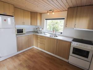 Holiday Home Isalie - 200m from the sea by Interhome