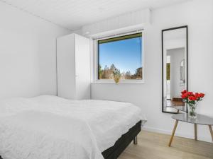 Holiday Home Ehm - 600m from the sea by Interhome