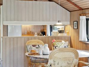 Holiday Home Esteri - 800m from the sea by Interhome