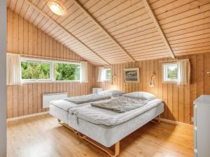 Holiday Home Leya - 1-2km from the sea by Interhome