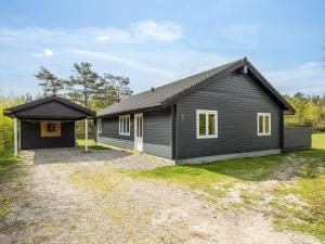 Holiday Home Ellie - 300m from the sea by Interhome - 4hvězdičkové hotely ve městě Læsø