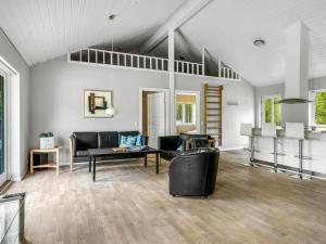 Holiday Home Ellie - 300m from the sea by Interhome