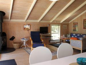 Holiday Home Elizaveta - 400m from the sea by Interhome