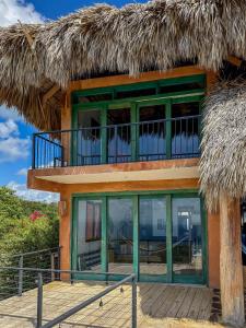 AguaSanta, Breeze & Views