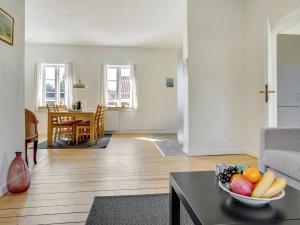 Apartment Ejler - 200m from the sea by Interhome