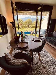 Studio bord du lac terrasse